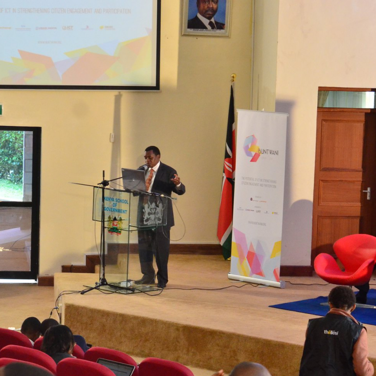 15484369785_77f055e3c4_k